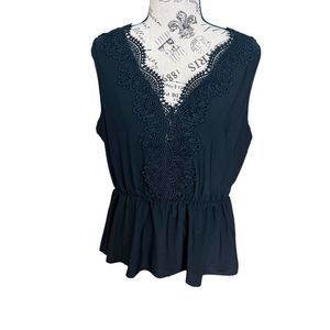 NWOT Maurices Peplum Cropped Black Blouse with Lace Details Sz L